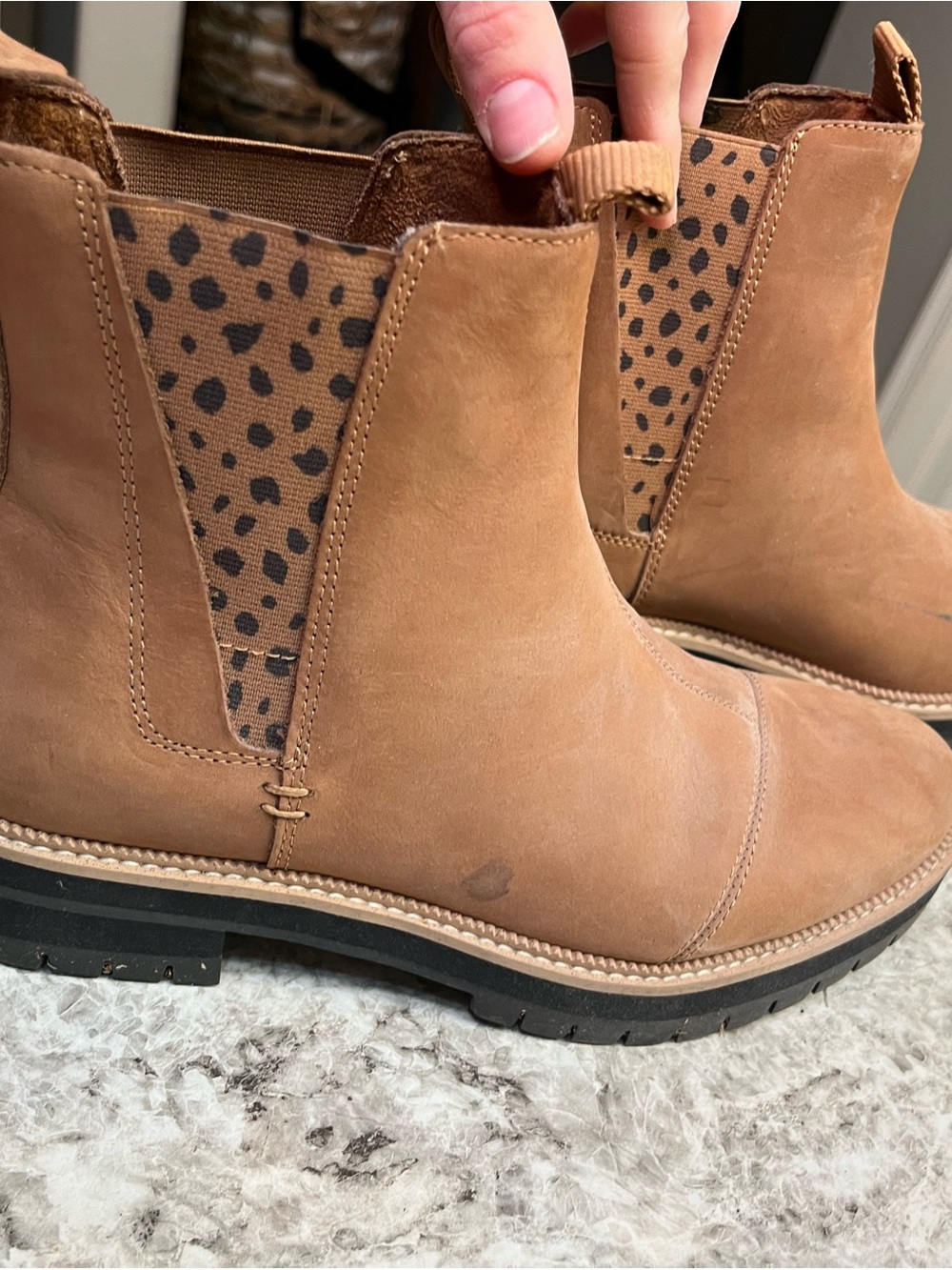 Toms Tan Chelsea Boots with Leopard-Print Elastic Panels